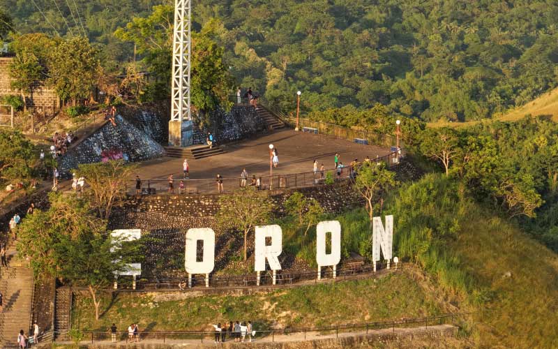 getaways mount tapyas